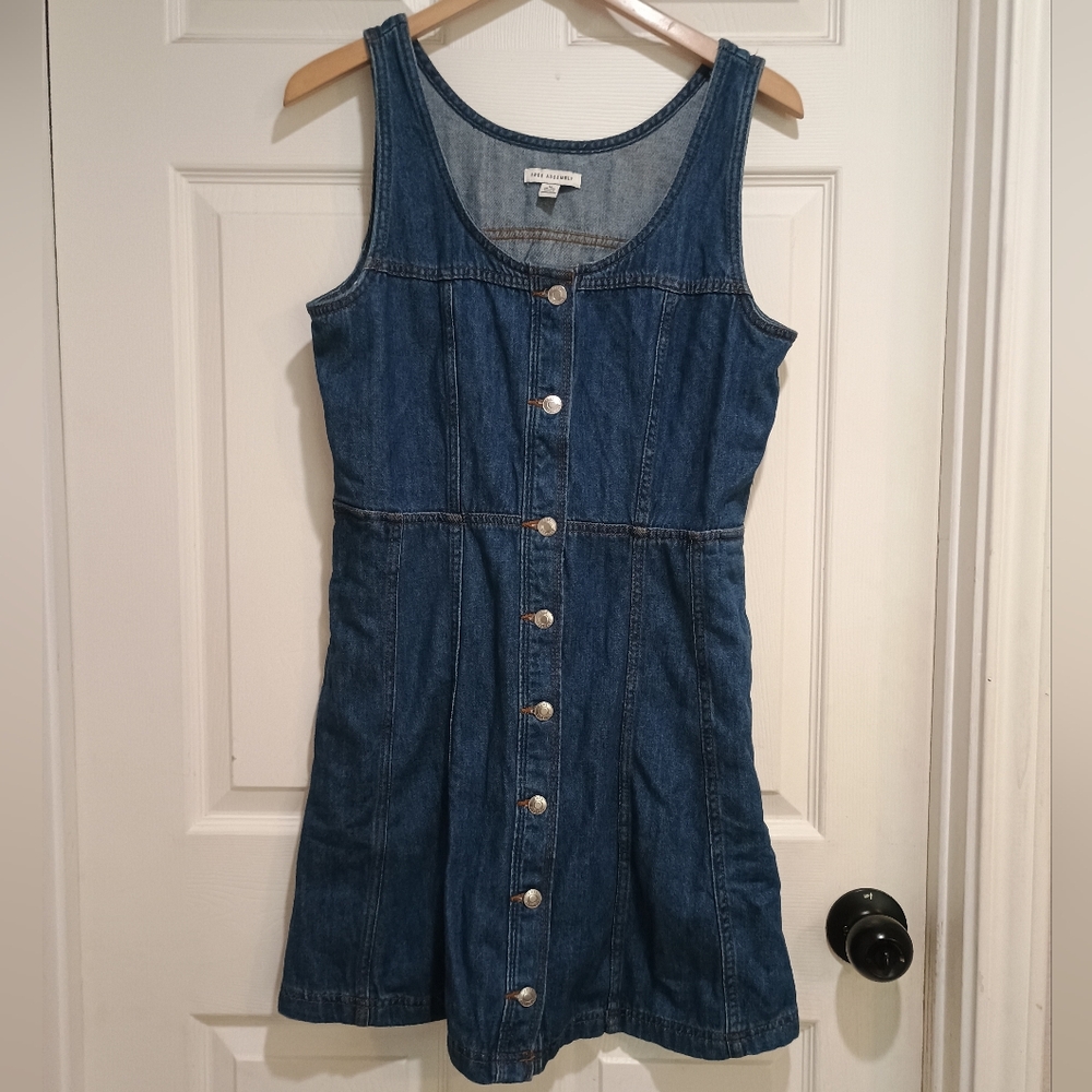Women's Free Assembly Dark Blue Denim Tank Button Dress Size Medium/8-10 - Picture 2 of 7